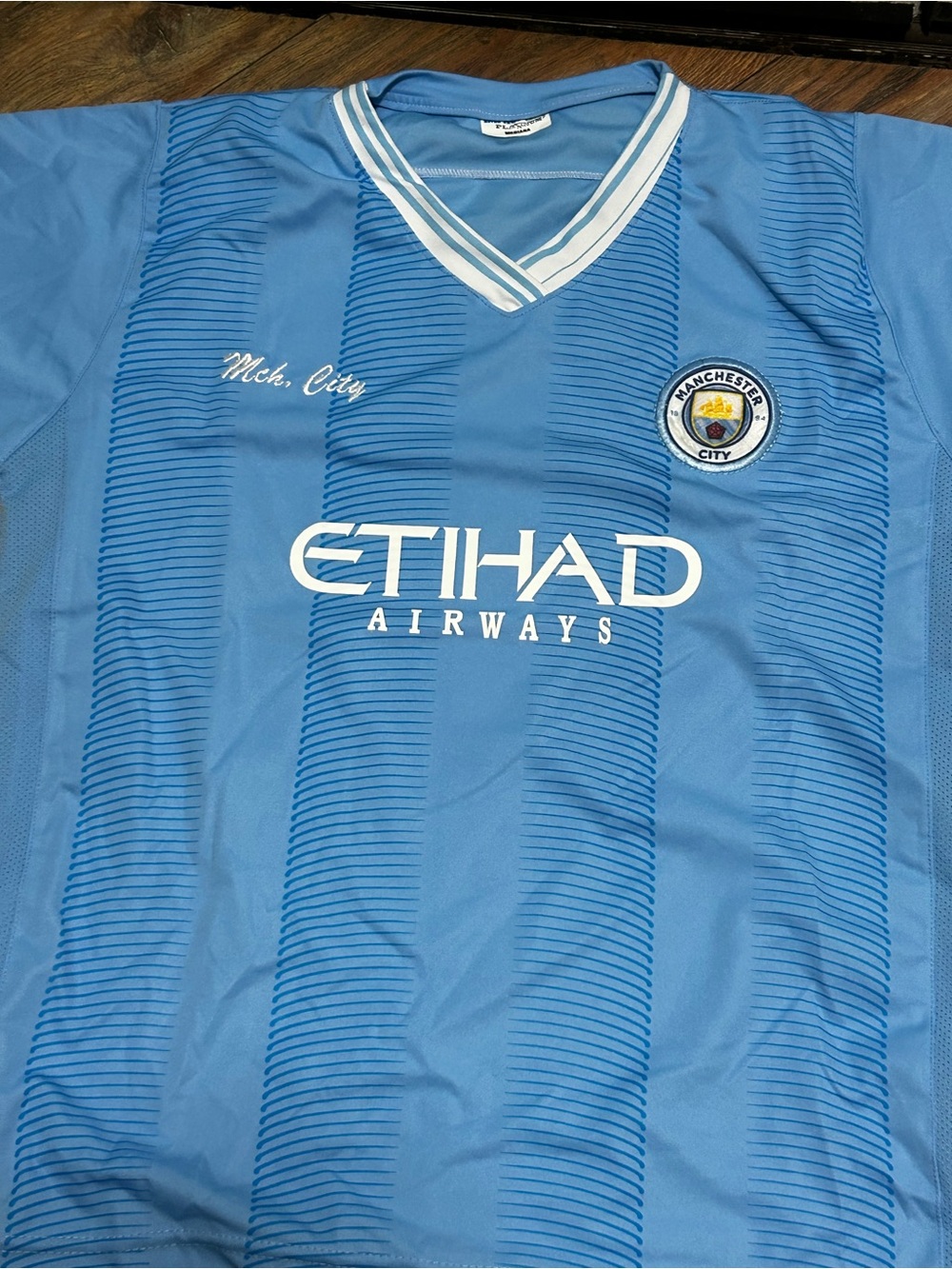 Manchester City Mens Medium Blue Soccer Etihad Airways Home